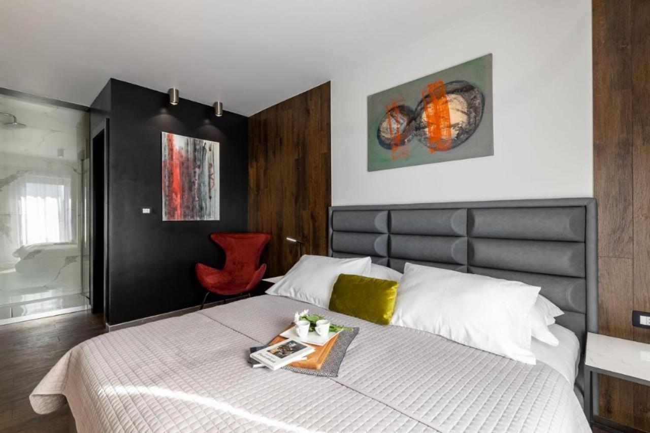 Roof 69 Rooms Σπλιτ Εξωτερικό φωτογραφία